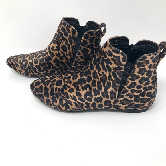 Born Remo Brown and Black Leopard Animal Print Fabric Pixie Booties Size 6 - Picture 4 of 10
